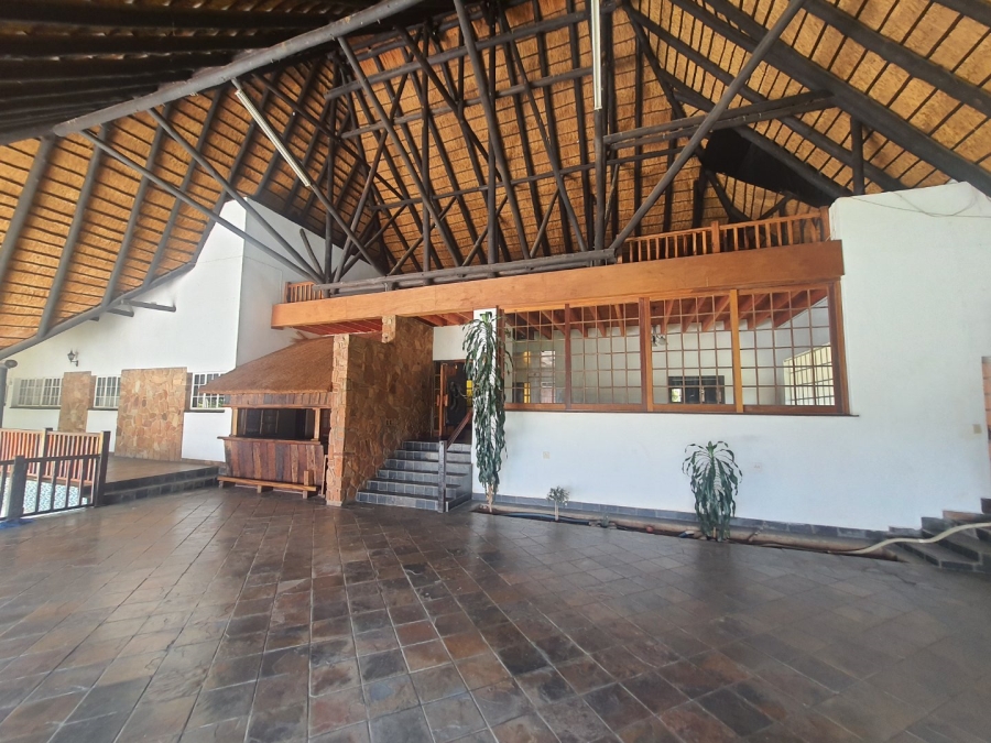 To Let 5 Bedroom Property for Rent in Hartbeespoort Rural North West